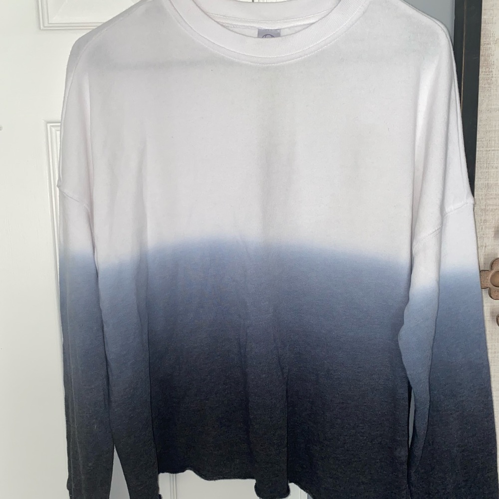 Ombré long sleeve